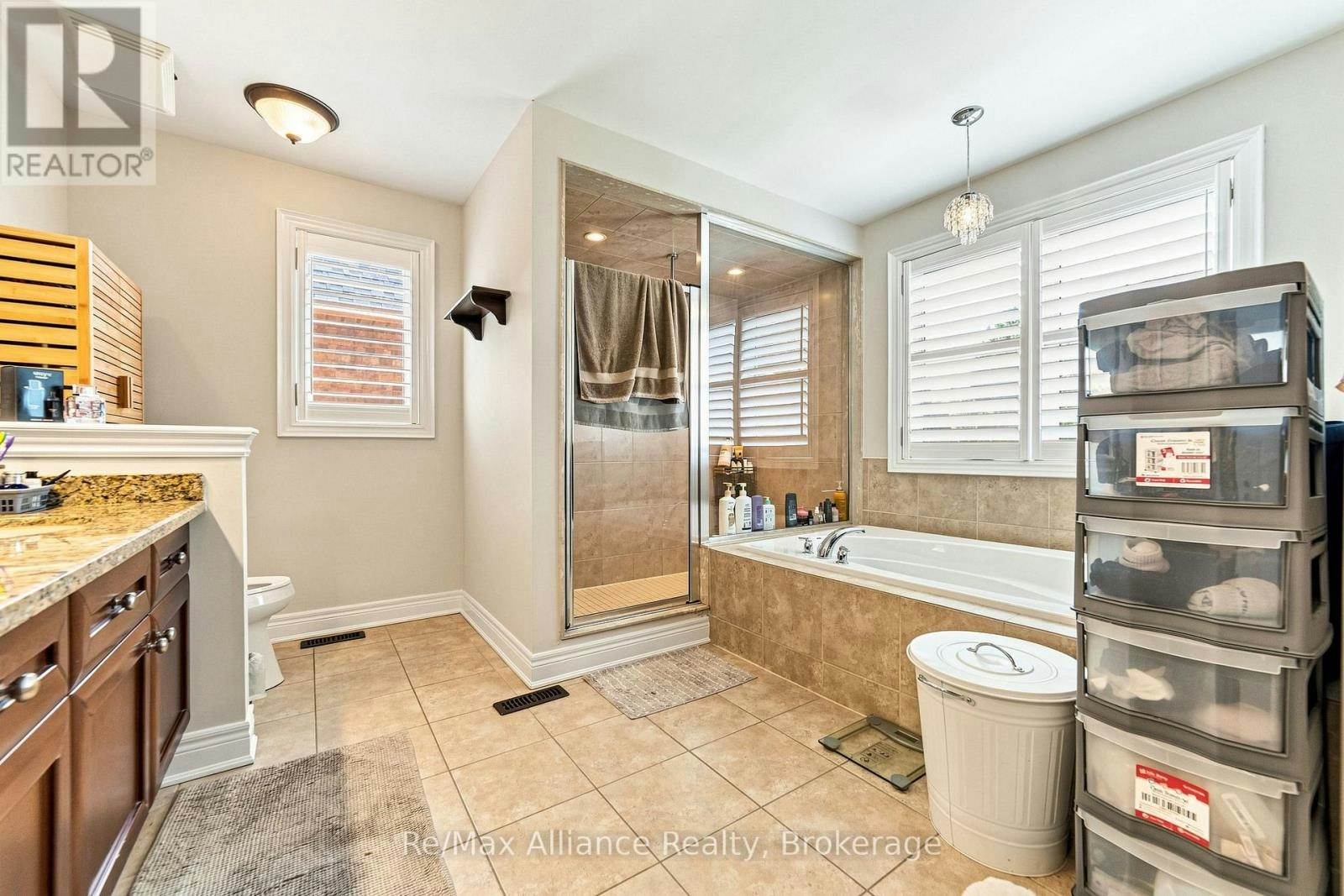 2404 Rideau Drive, Oakville, ON, L6H 7P8 - 21