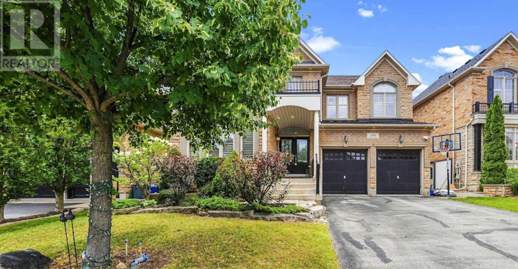 2404 Rideau Drive, Oakville, ON, L6H 7P8
