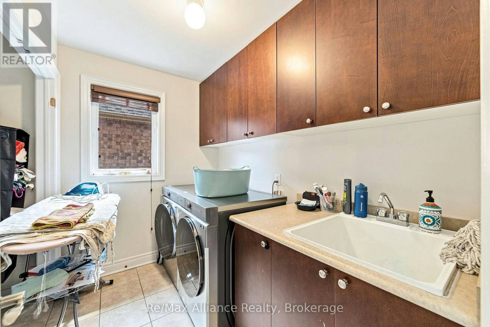 2404 Rideau Drive, Oakville, ON, L6H 7P8 - 18