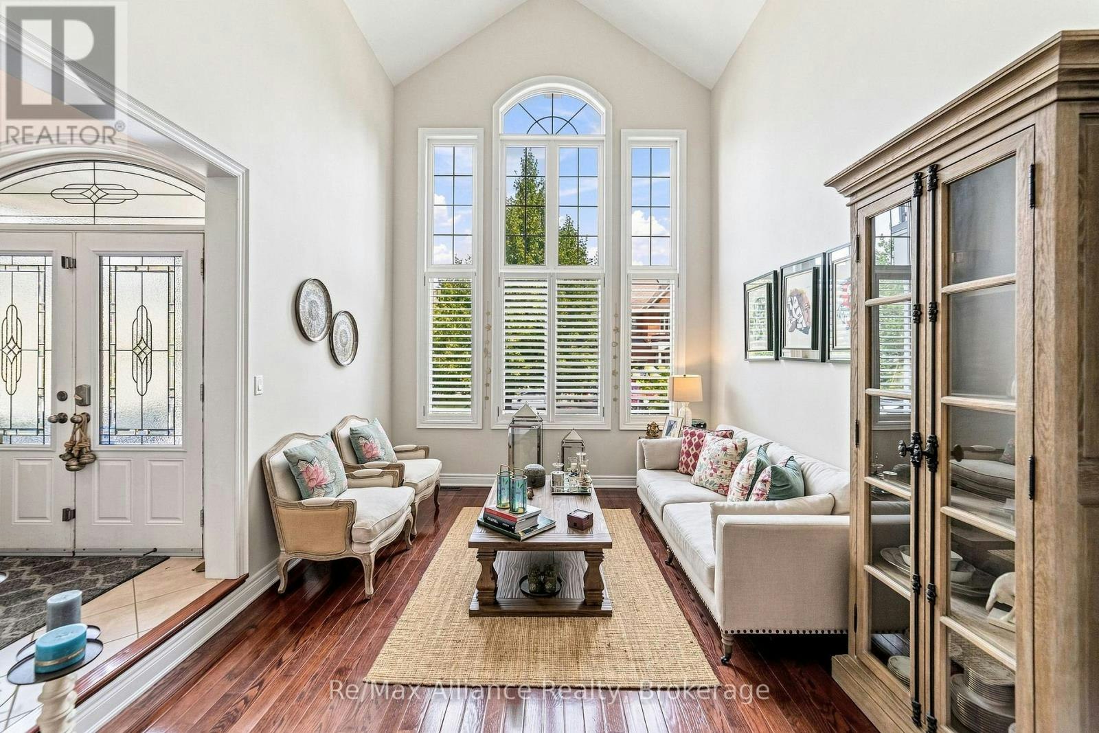 2404 Rideau Drive, Oakville, ON, L6H 7P8 - 6