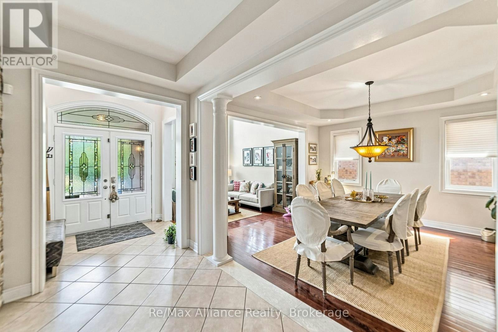 2404 Rideau Drive, Oakville, ON, L6H 7P8 - 5