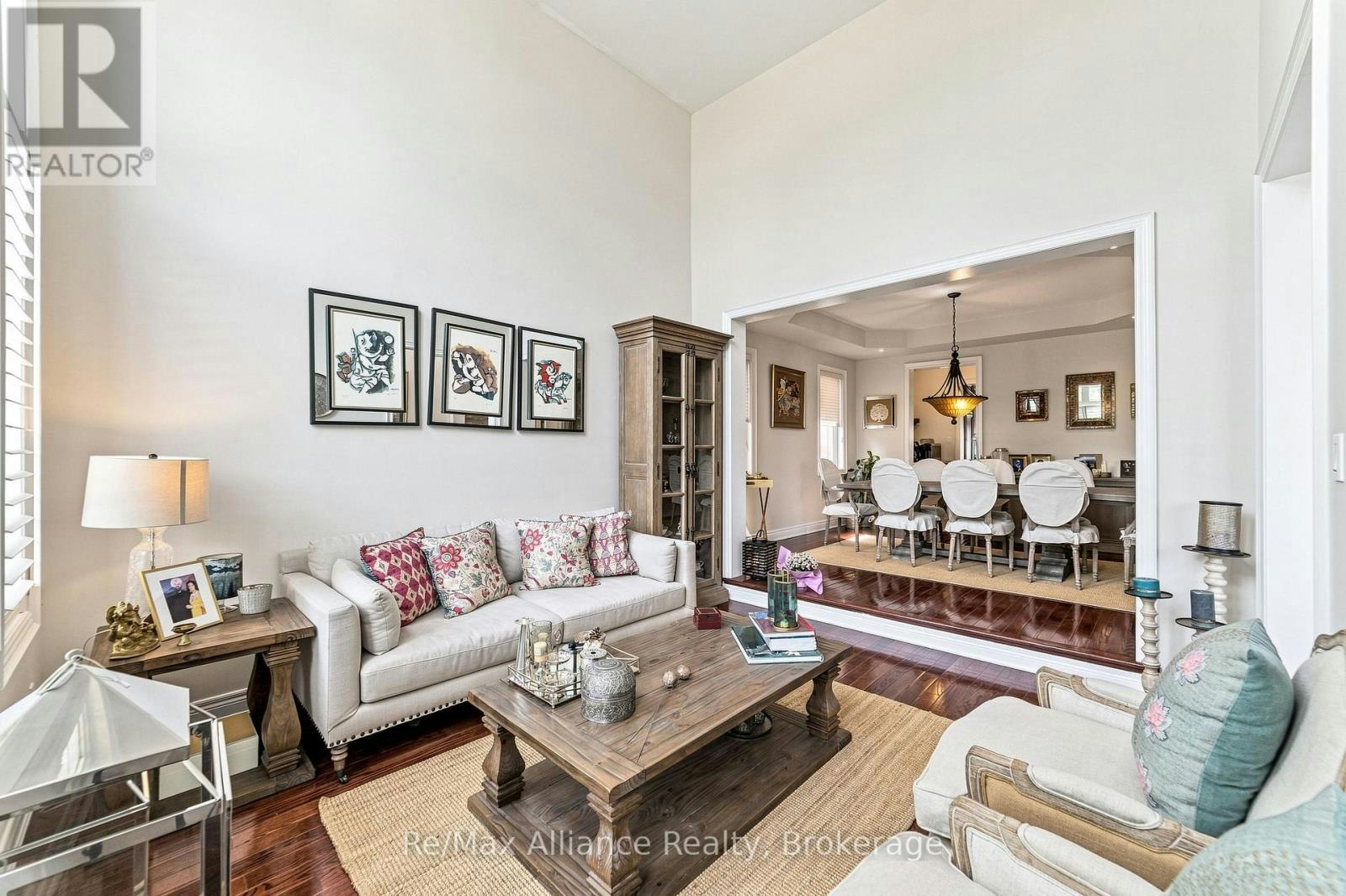 2404 Rideau Drive, Oakville, ON, L6H 7P8 - 7