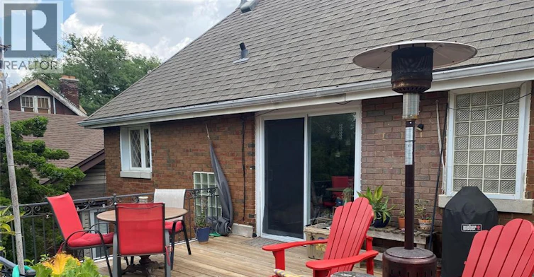 1389 Victoria, Windsor, ON, N8X 1N9 - 9