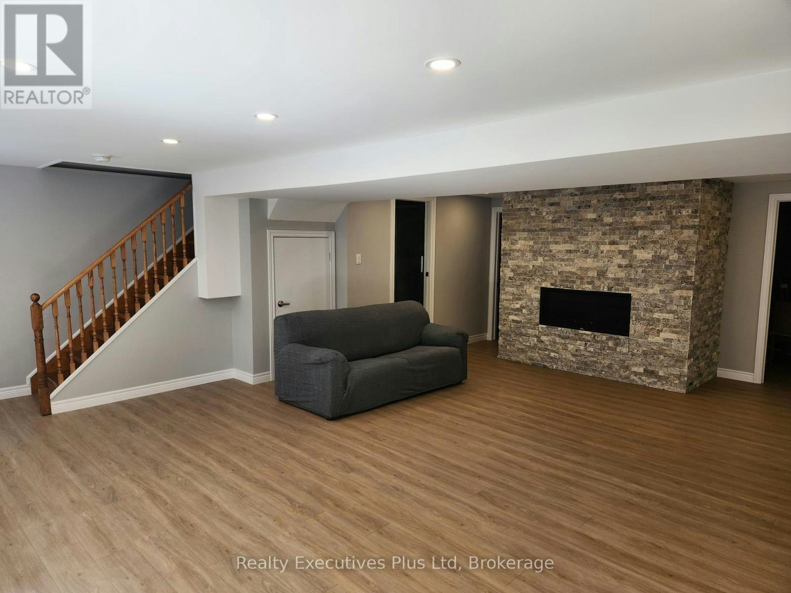 2 Zelia Court, Tiny, ON, L0L 2J0 - 21