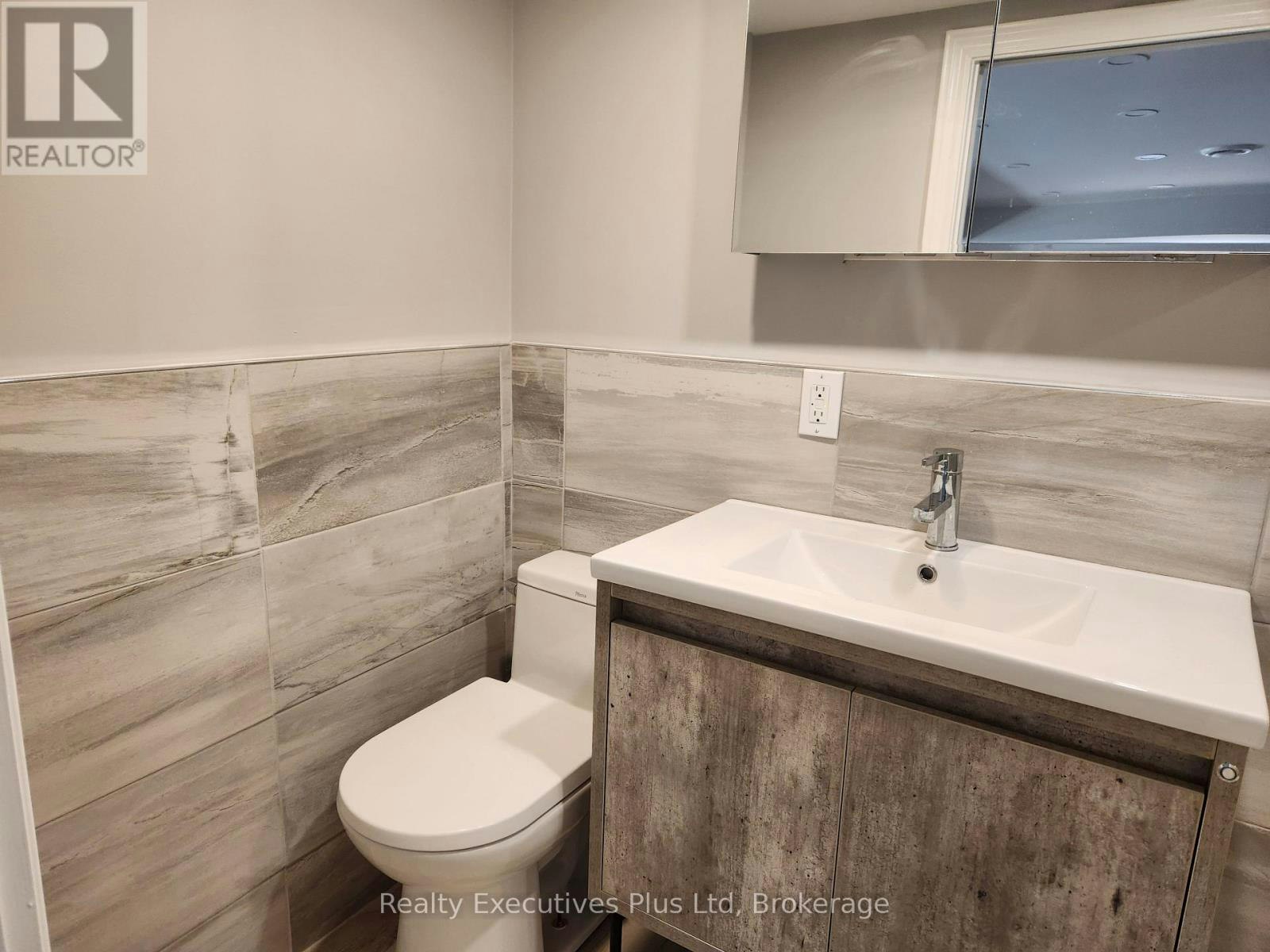 2 Zelia Court, Tiny, ON, L0L 2J0 - 17