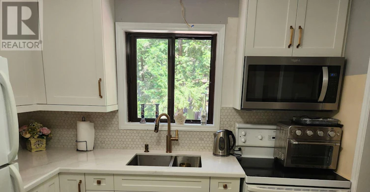 2 Zelia Court, Tiny, ON, L0L 2J0 - 10