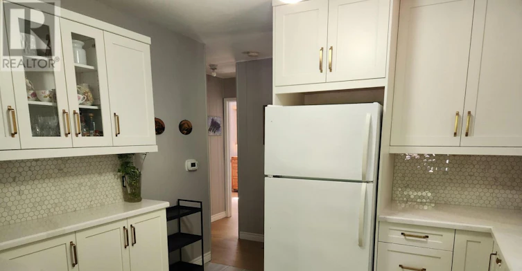 2 Zelia Court, Tiny, ON, L0L 2J0 - 8