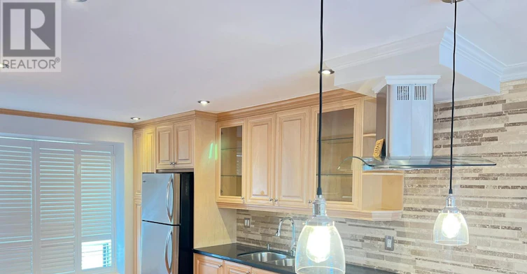 124 Wagon Trail Way, Toronto, ON, M2J 4V4 - 7