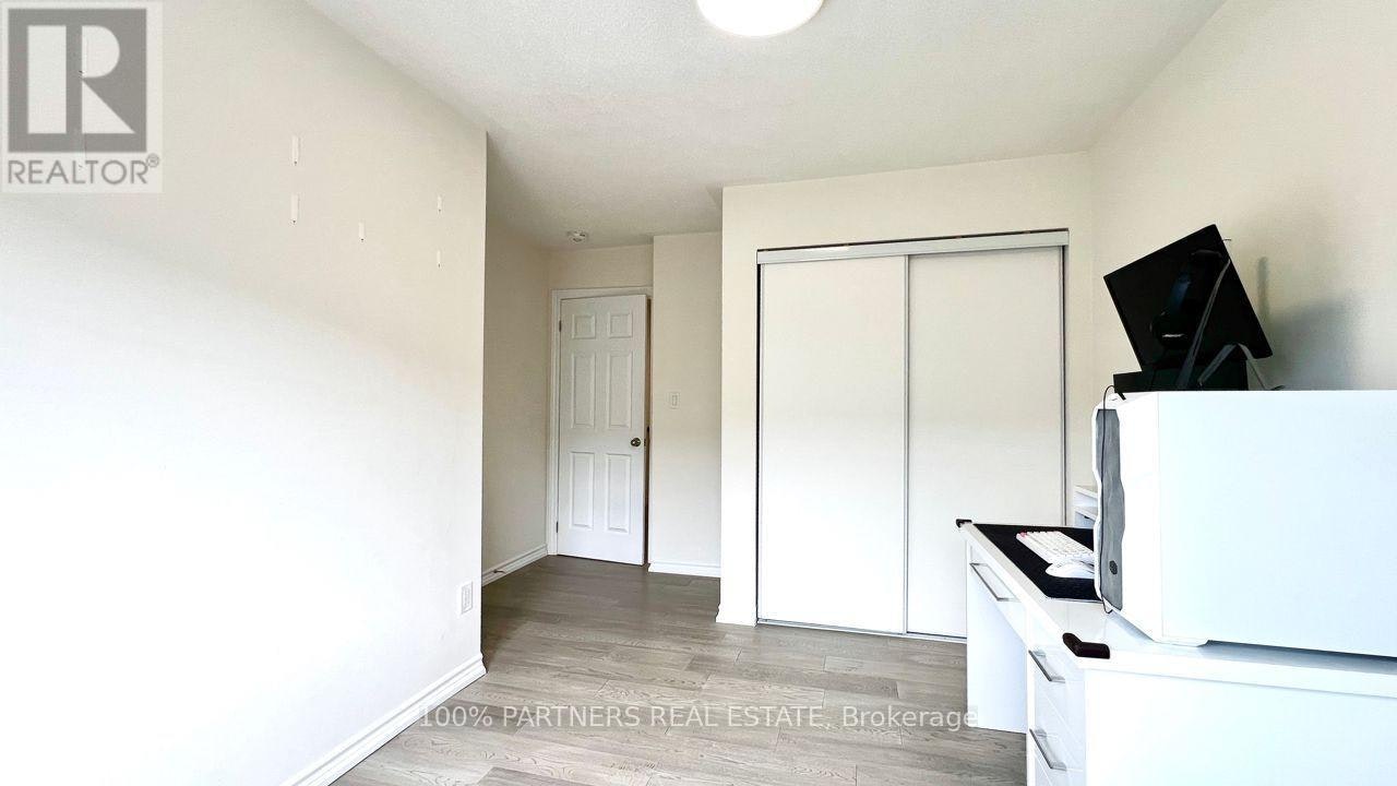 23-15 Eaton Park Lane, Toronto, ON, M1W 0A5 - 7