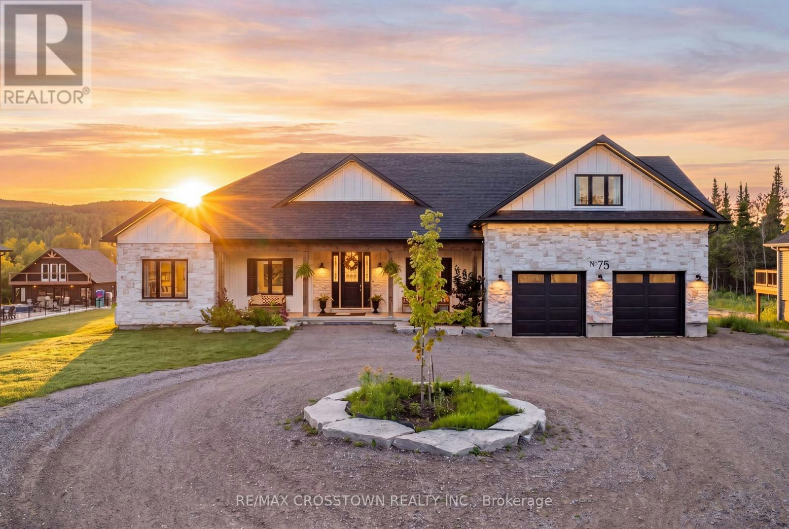 75 Moonstone Road E, Oro-Medonte, ON, L0K 1N0
