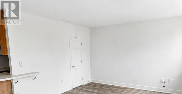 31-140 Springhurst Avenue, Toronto, ON, M6K 1C1 - 3
