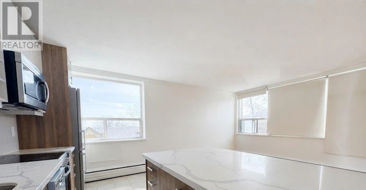 31-140 Springhurst Avenue, Toronto, ON, M6K 1C1 - 7