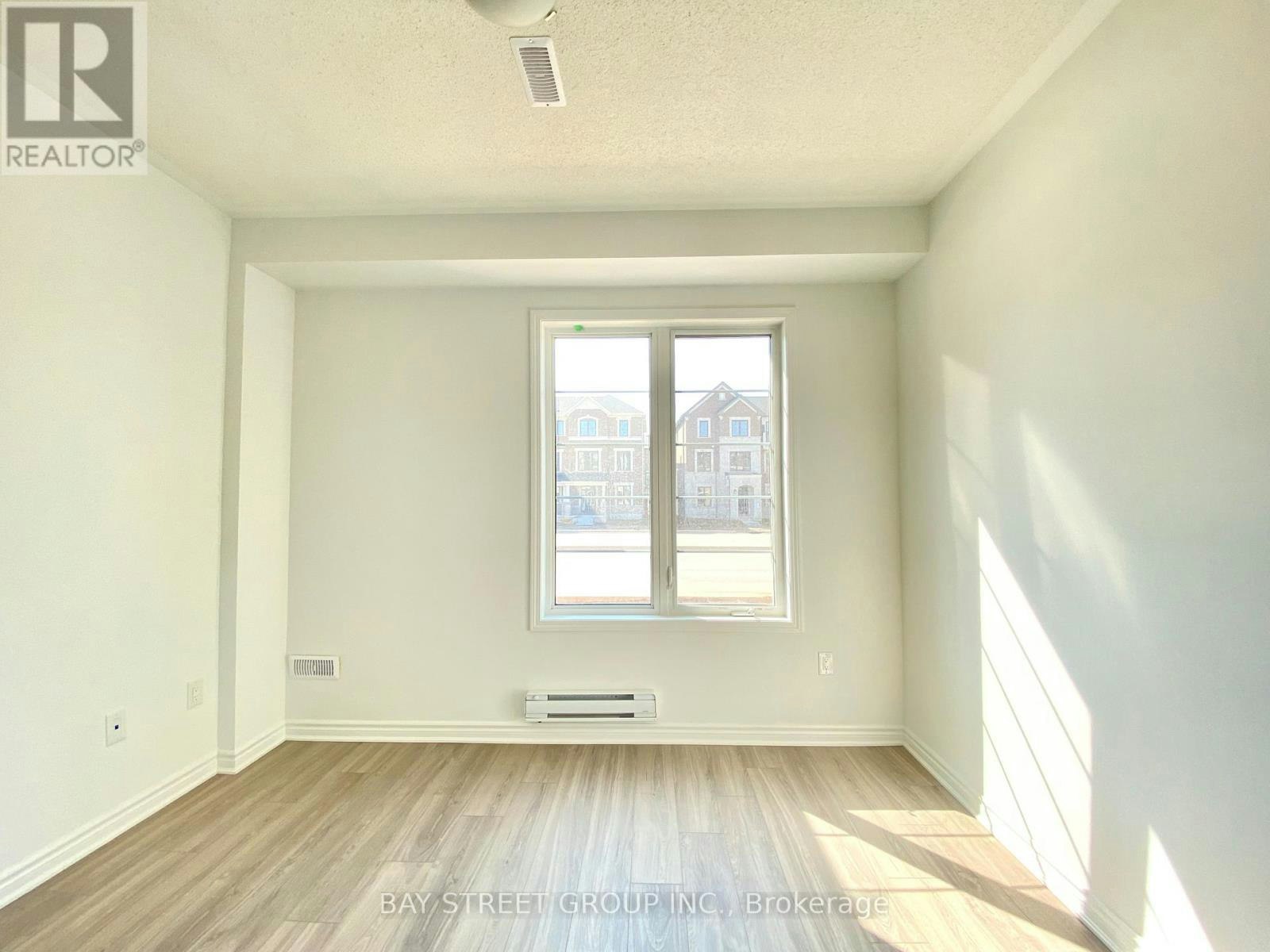 1362 William Halton Parkway W, Oakville, ON, L6M 5P2 - 4