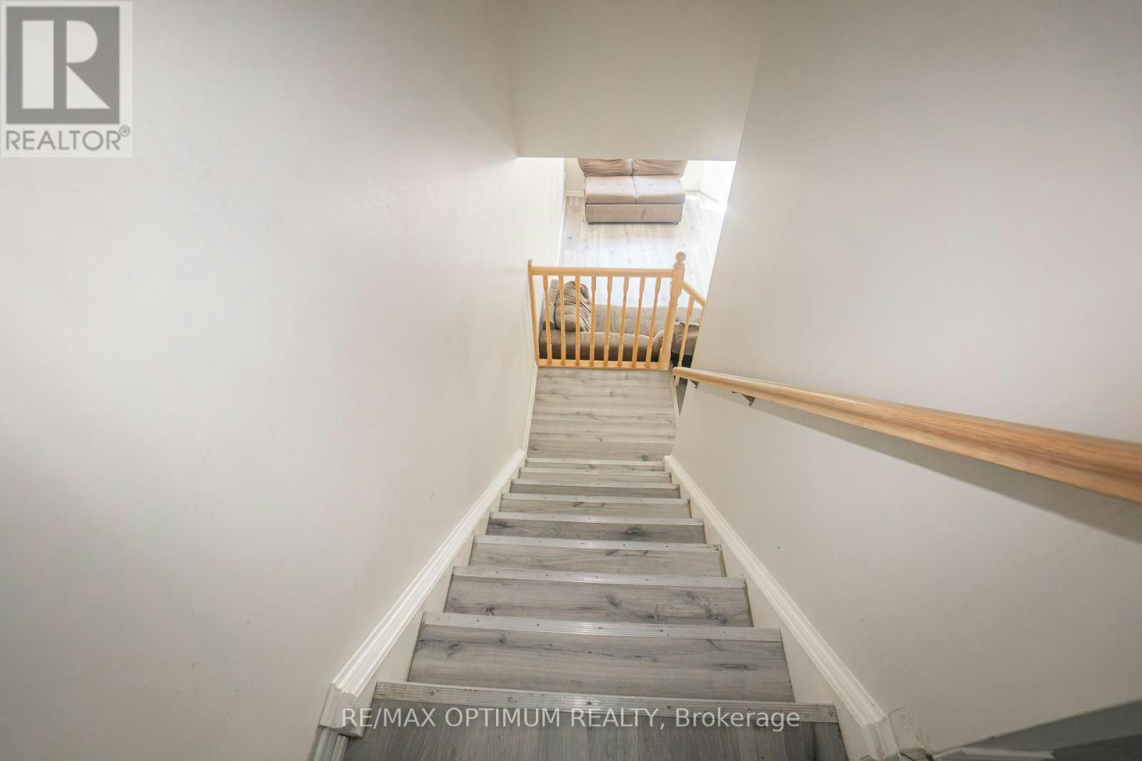 139 Activa Avenue, Kitchener, ON, N2E 3T3 - 13