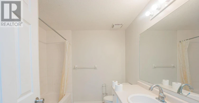 139 Activa Avenue, Kitchener, ON, N2E 3T3 - 16
