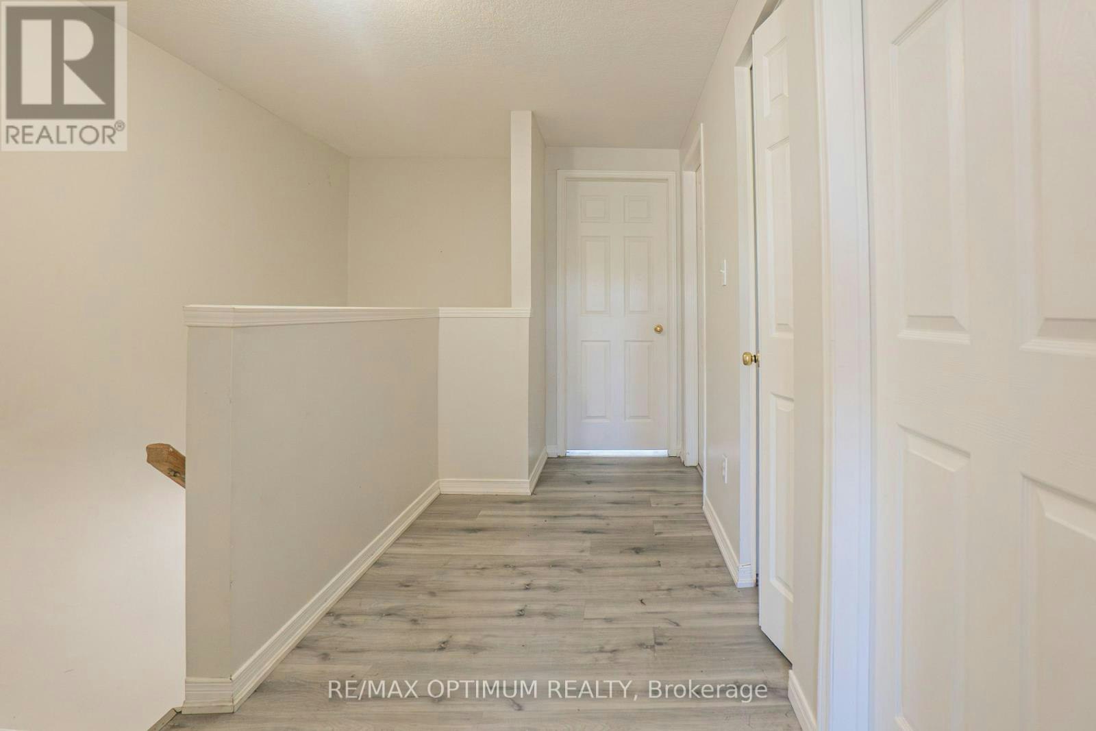 139 Activa Avenue, Kitchener, ON, N2E 3T3 - 19