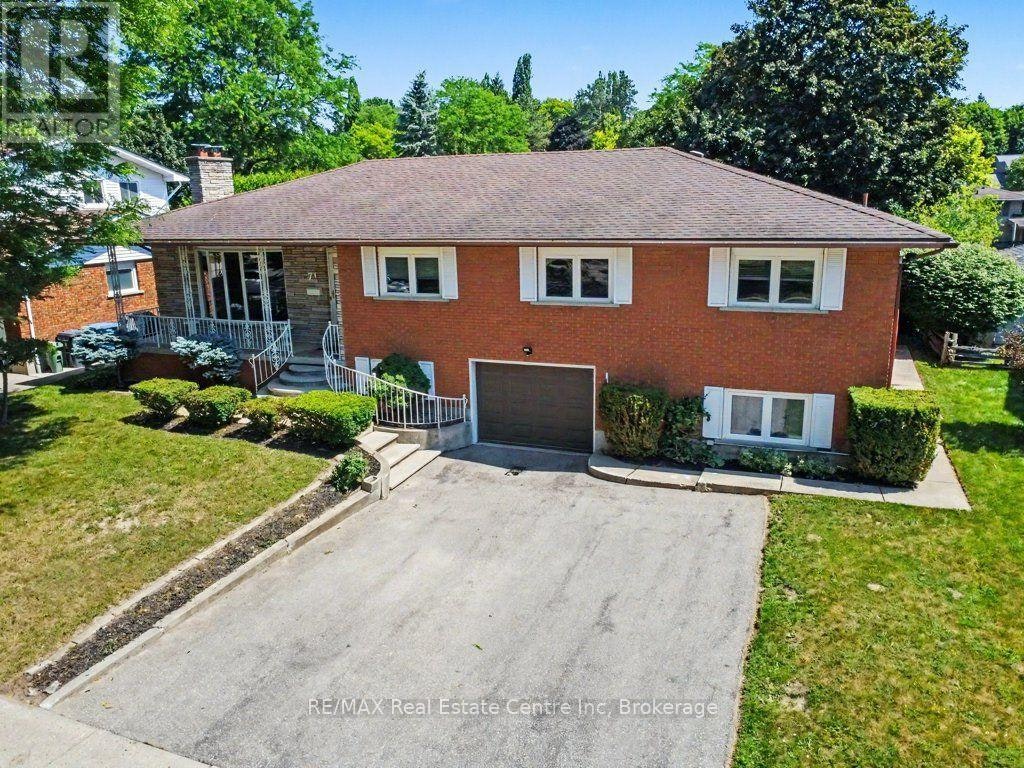 71 Renfield Street, Guelph, ON, N1E 4A3