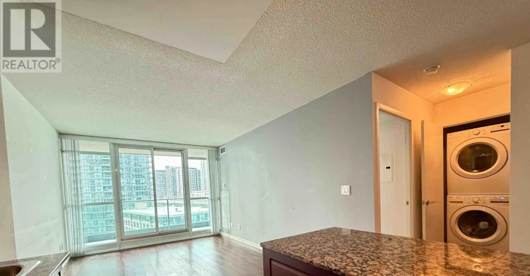 1075-209 Fort York Boulevard, Toronto, ON, M4V 4A1 - 16