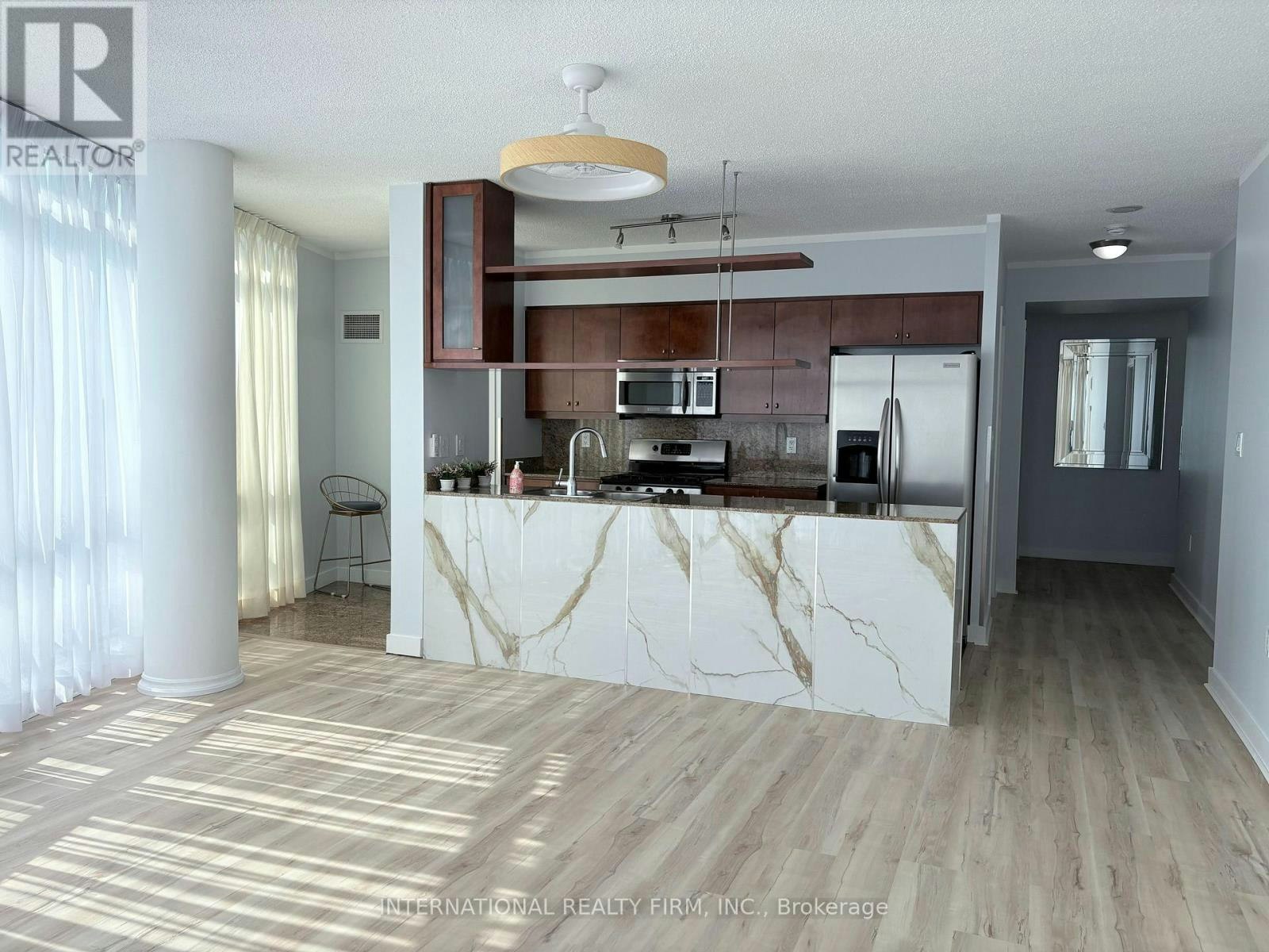 3803-5 Mariner Terrace, Toronto, ON, M5V 3V6