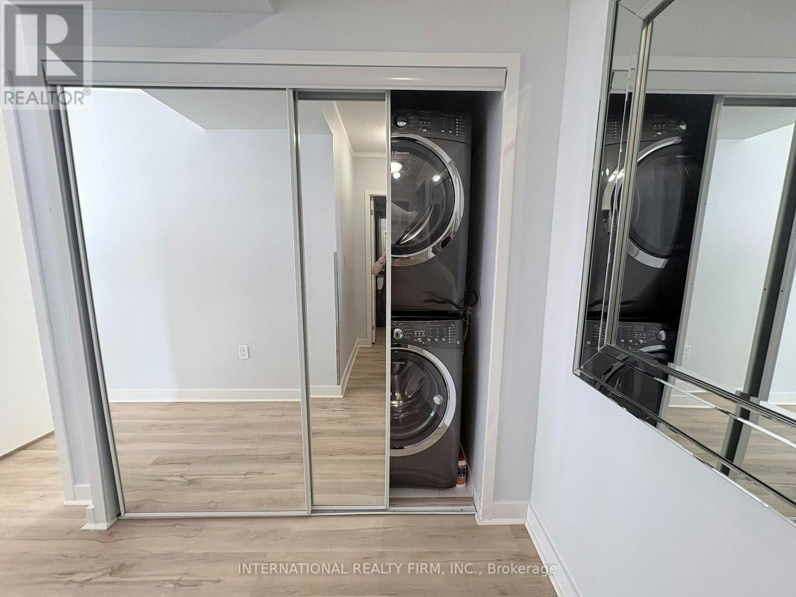 3803-5 Mariner Terrace, Toronto, ON, M5V 3V6 - 14