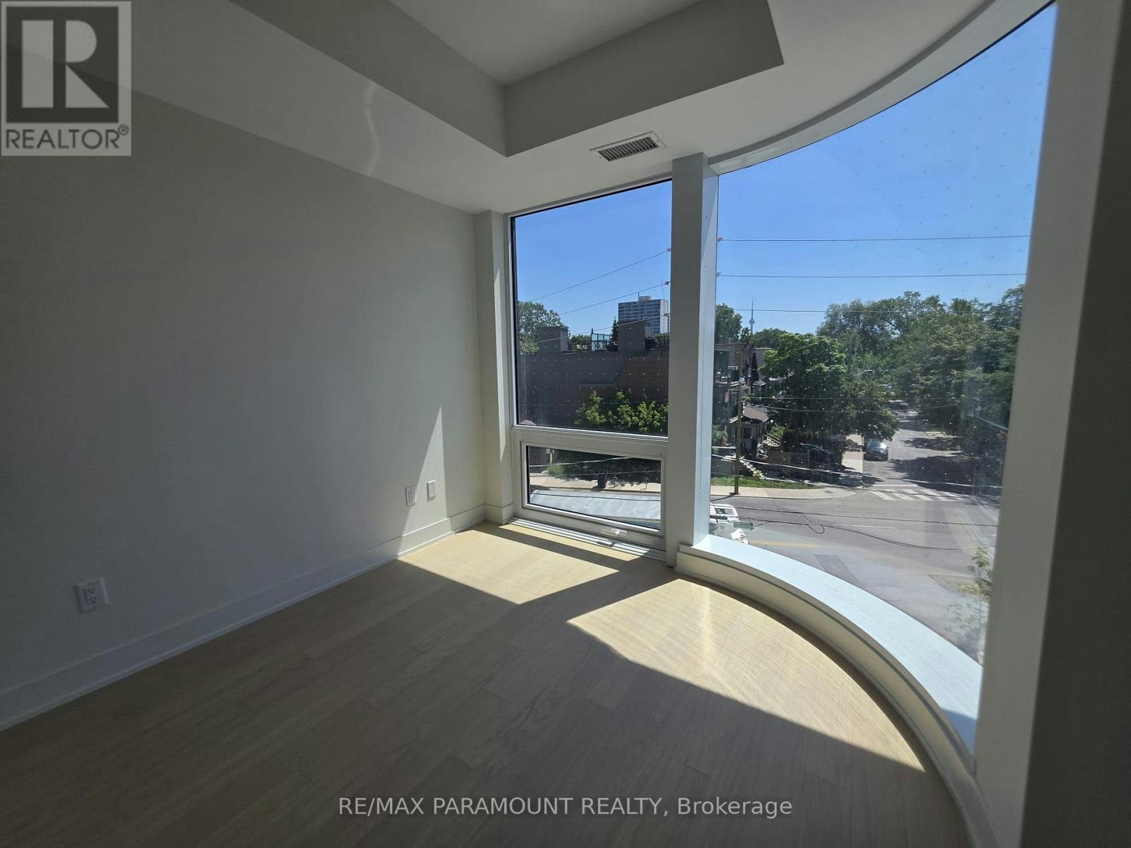 307-322 Dupont Street, Toronto, ON, M5R 0E3 - 13