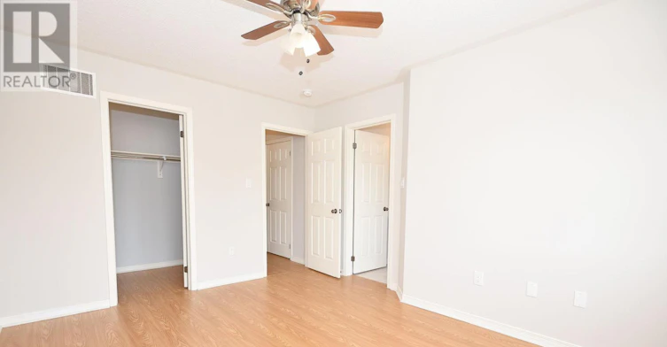 112 Mcbride Avenue, Clarington, ON, L1C 0J5 - 18