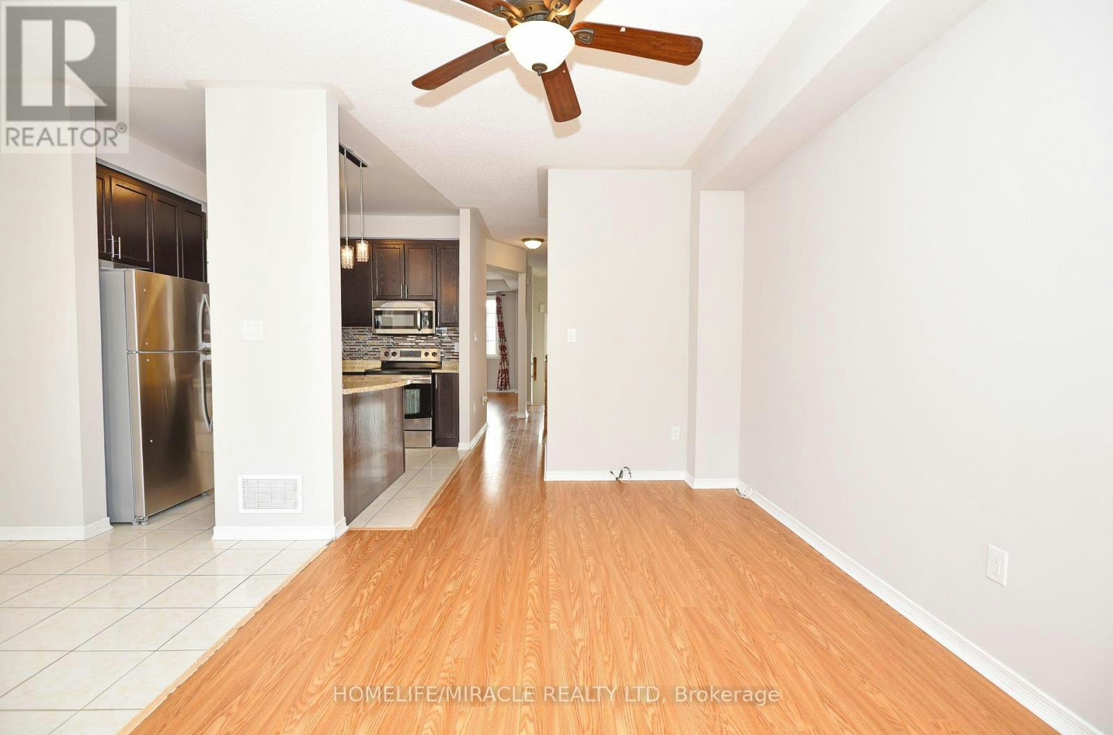 112 Mcbride Avenue, Clarington, ON, L1C 0J5 - 11