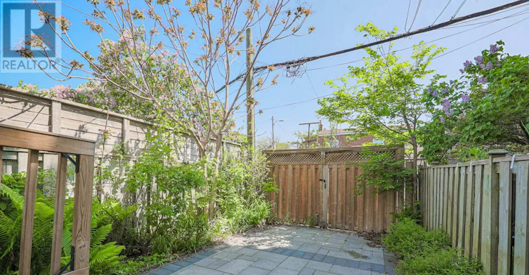 53 Aldridge Avenue, Toronto, ON, M4C 3W3 - 26