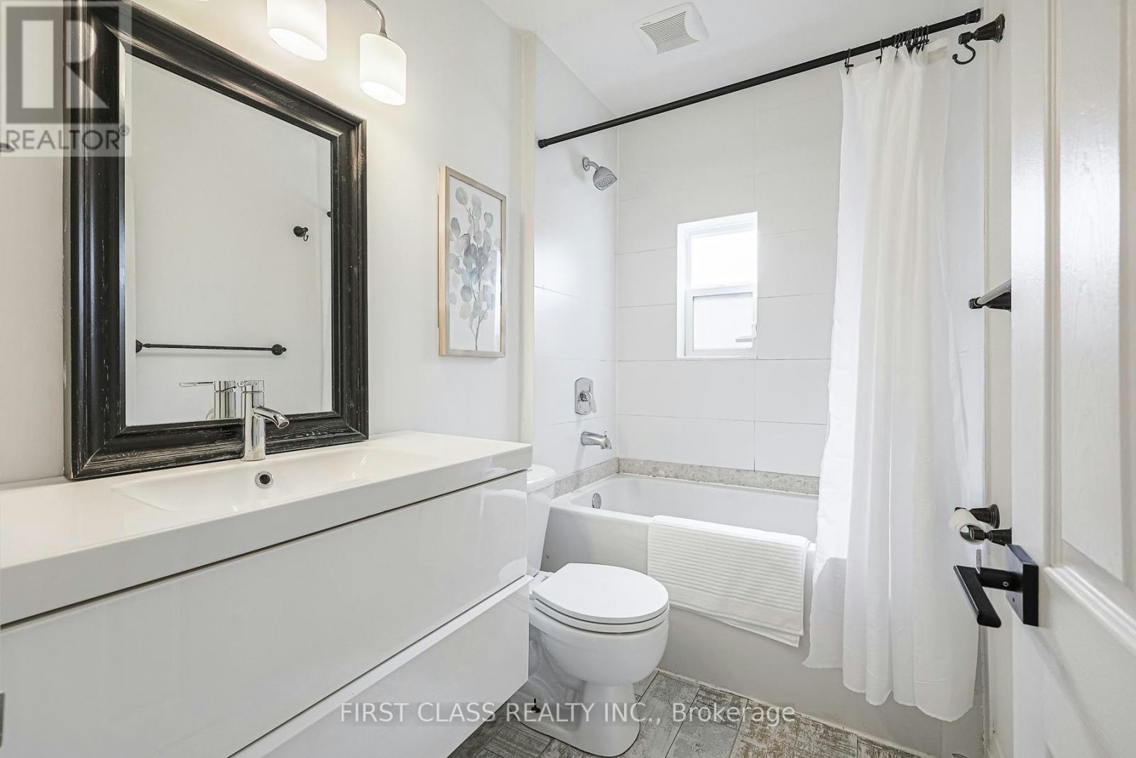 53 Aldridge Avenue, Toronto, ON, M4C 3W3 - 15