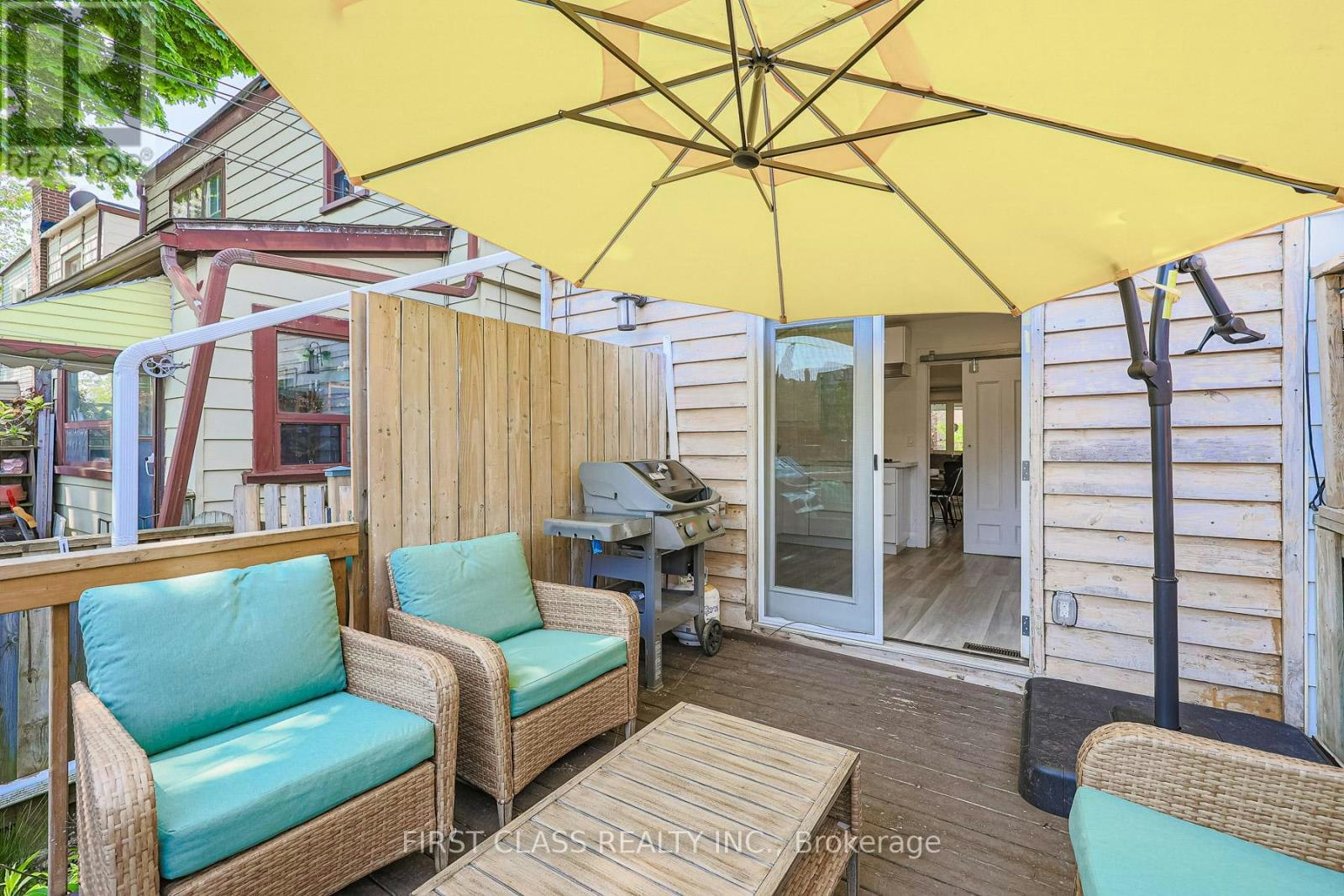53 Aldridge Avenue, Toronto, ON, M4C 3W3 - 25