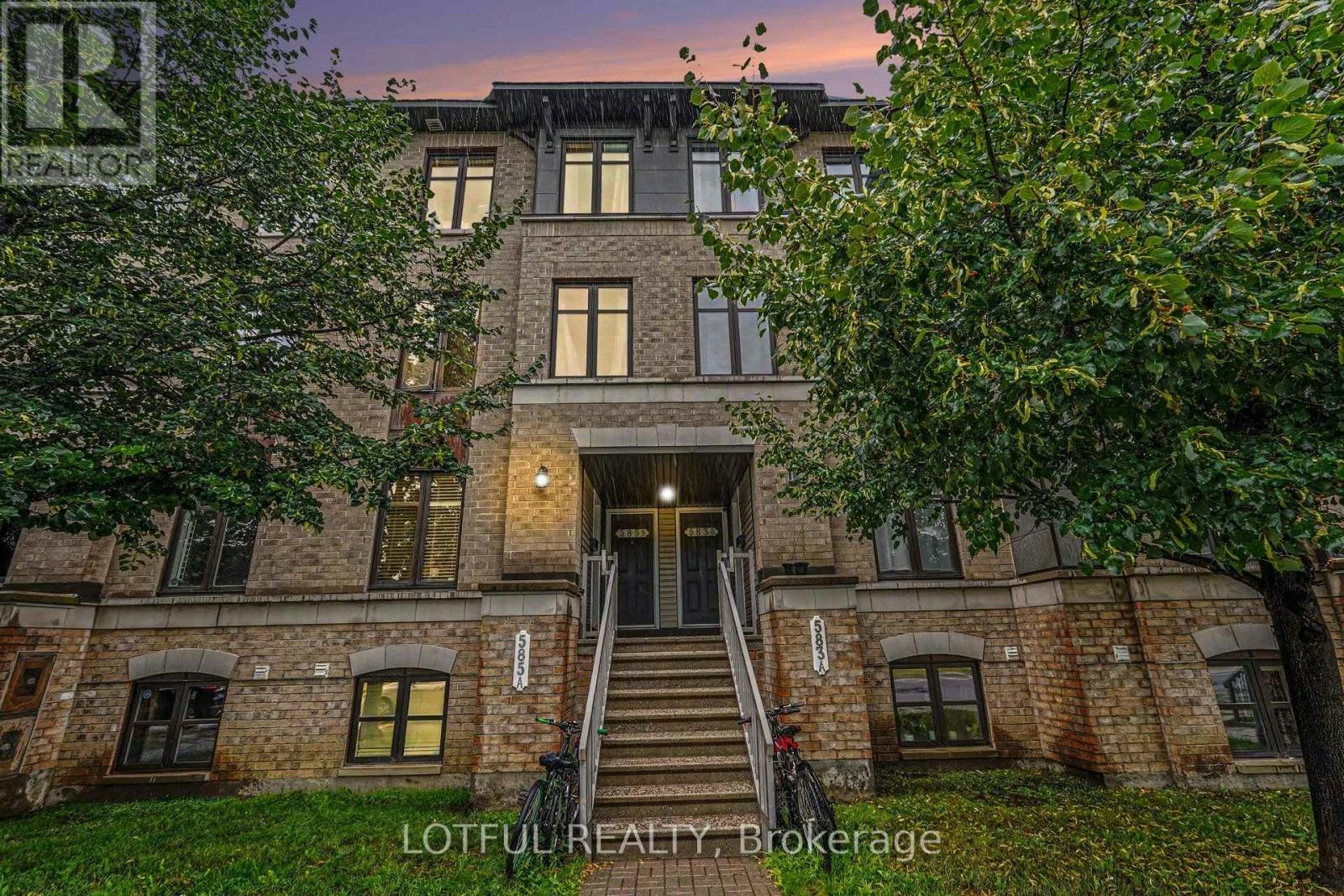 20-585 Chapman Mills Drive, Ottawa, ON, K2J 5T1