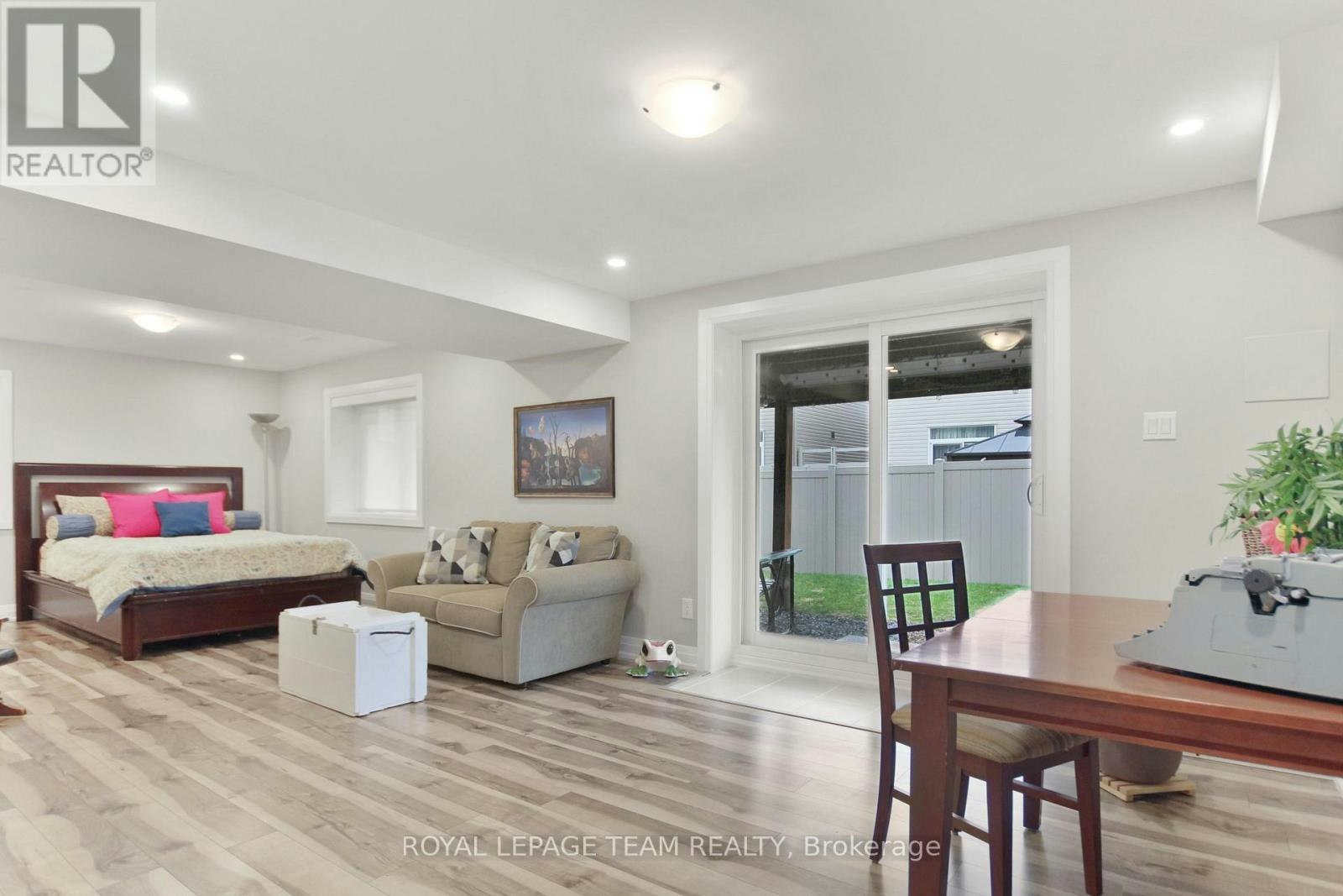 119 Discovery Street, Ottawa, ON, K2S 0Z9 - 26
