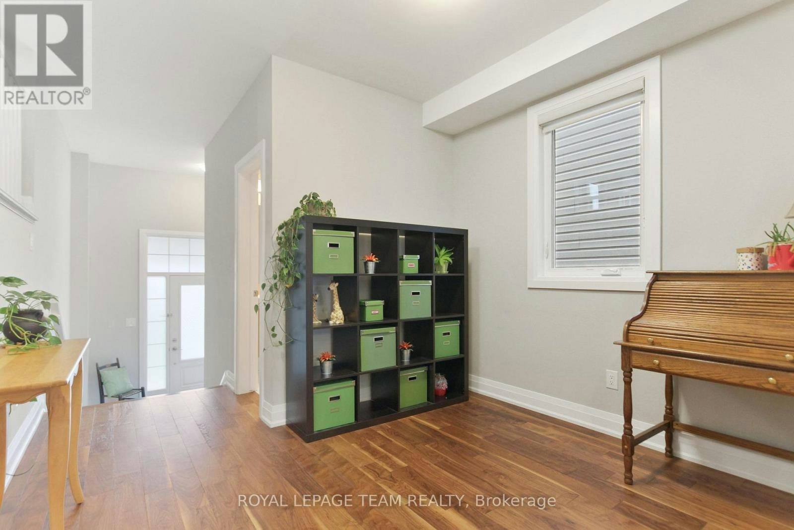 119 Discovery Street, Ottawa, ON, K2S 0Z9 - 5