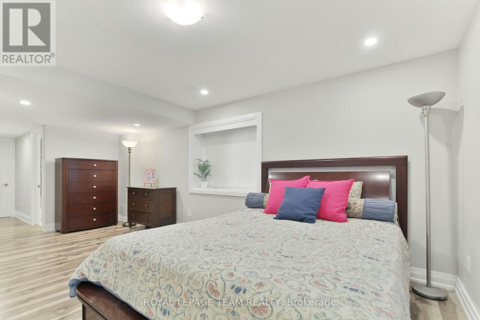 119 Discovery Street, Ottawa, ON, K2S 0Z9 - 29
