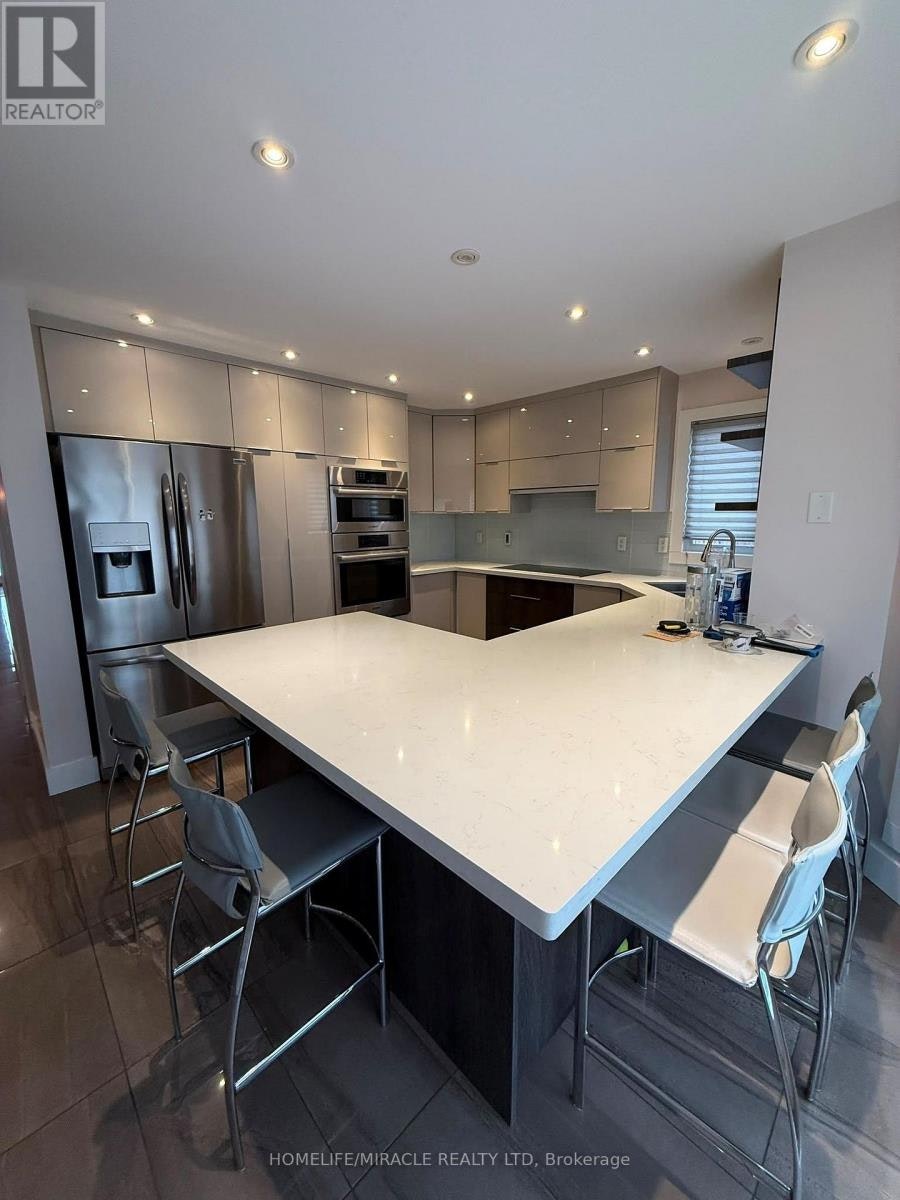 2133 Heidi Avenue, Burlington, ON, L7M 3P4 - 12