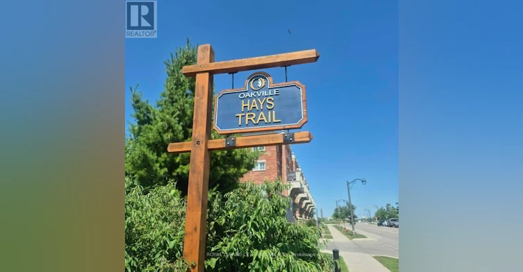 6-35 Hays Boulevard, Oakville, ON, L6H 0J1 - 2