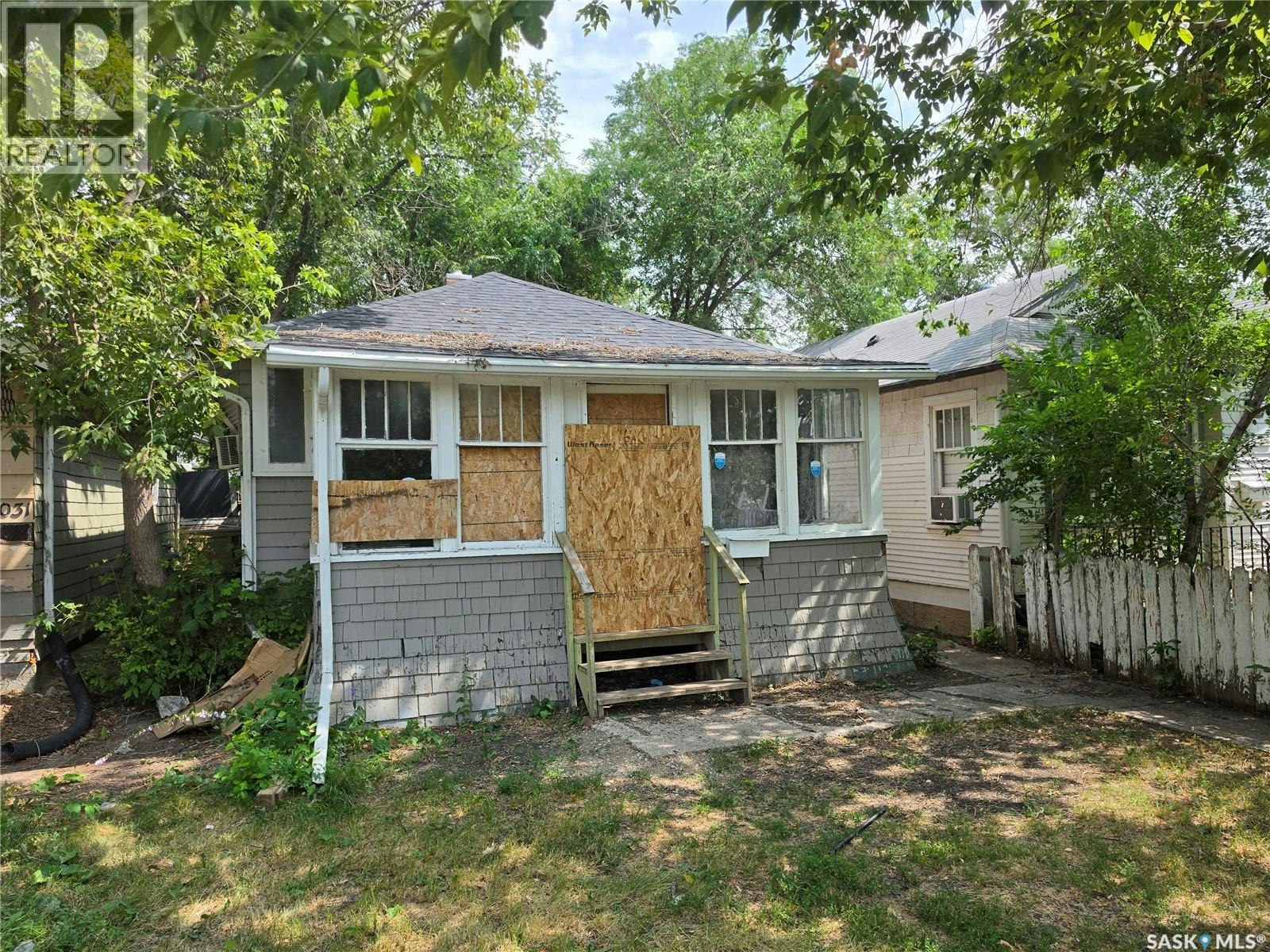 1041 Argyle Street, Regina, SK, S4T 3R4