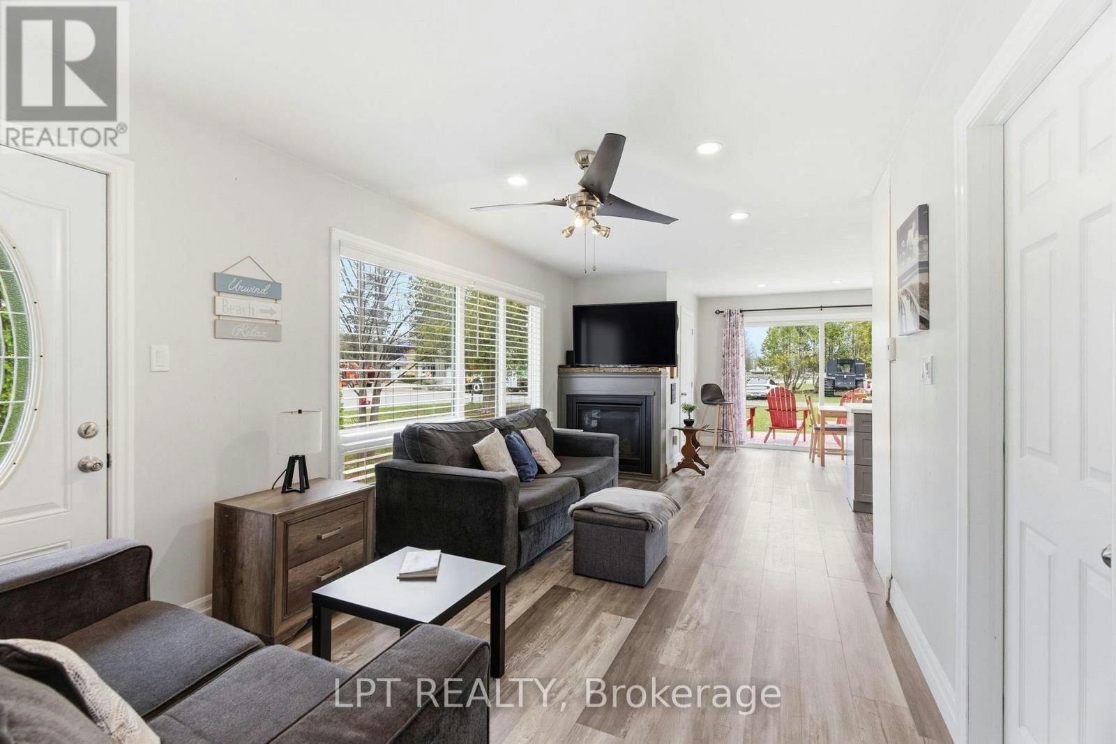 7597 Biddulph Street, Lambton Shores, ON, N0M 2L0 - 18