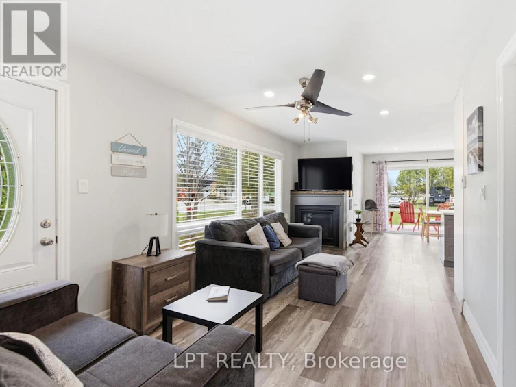 7597 Biddulph Street, Lambton Shores, ON, N0M 2L0 - 18