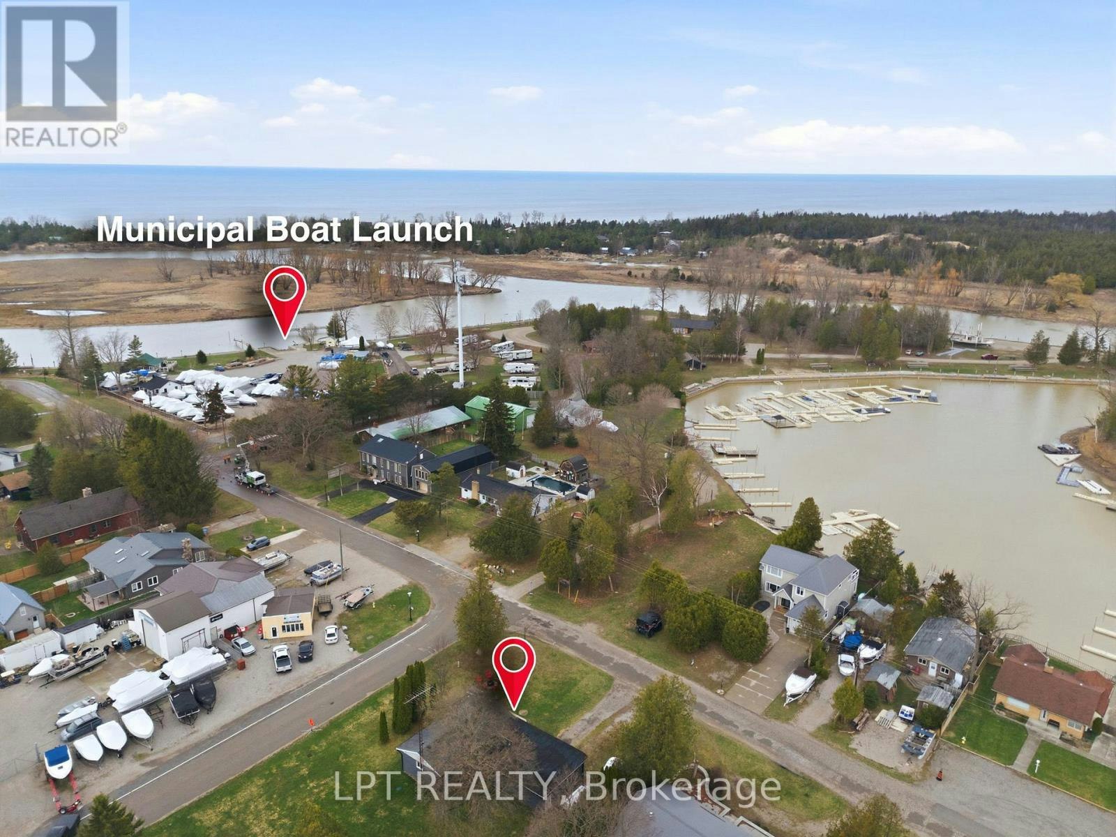 7597 Biddulph Street, Lambton Shores, ON, N0M 2L0 - 8