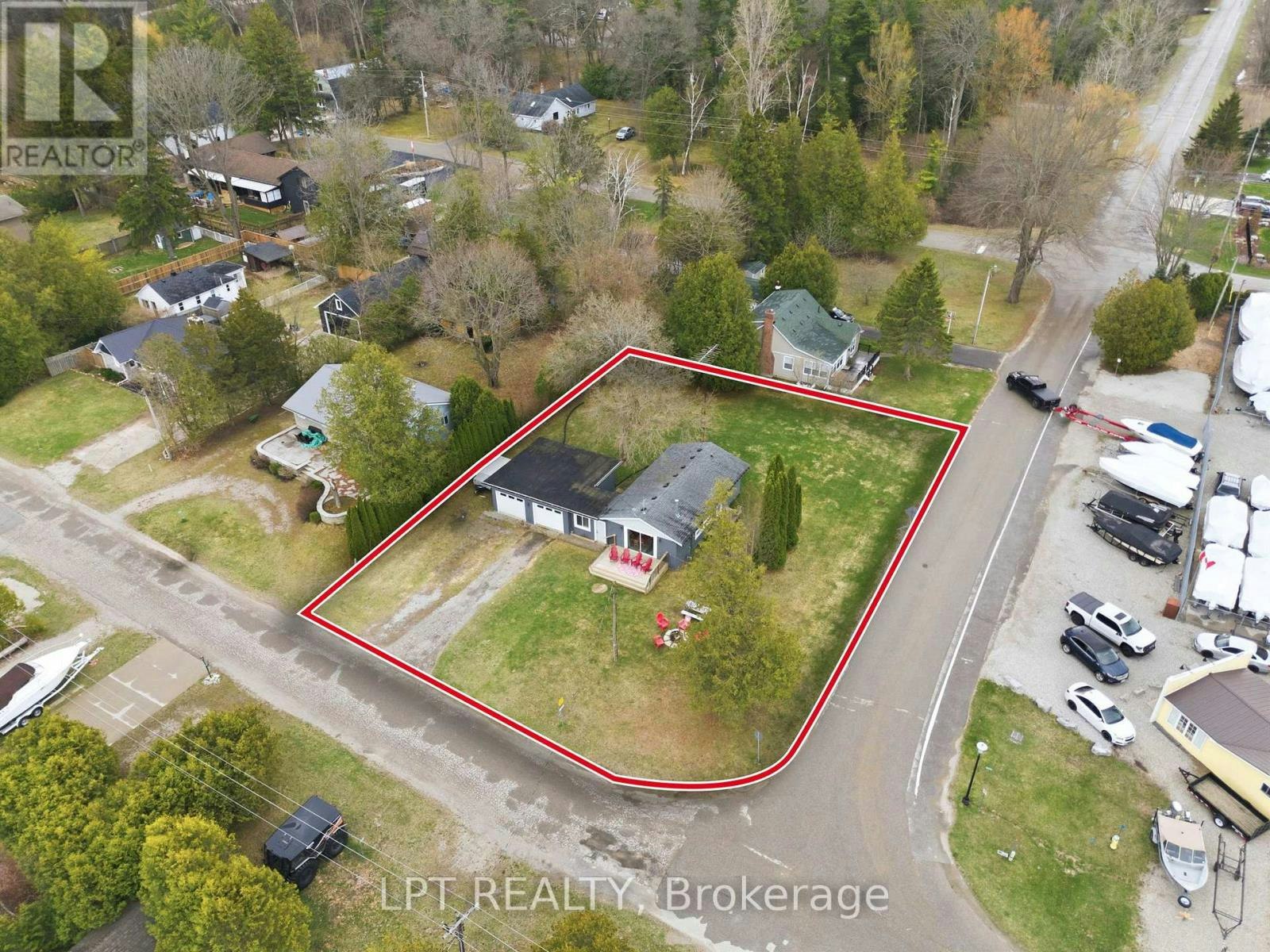 7597 Biddulph Street, Lambton Shores, ON, N0M 2L0 - 7