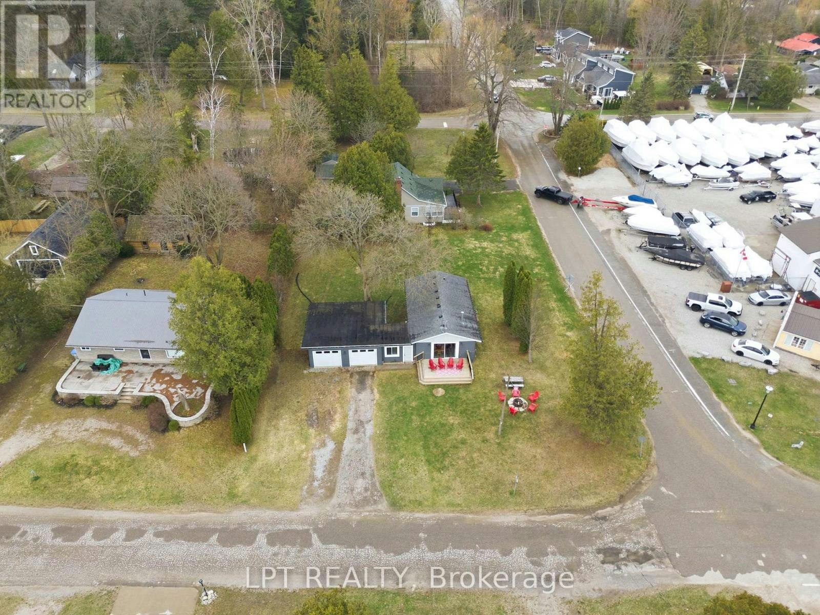 7597 Biddulph Street, Lambton Shores, ON, N0M 2L0 - 36