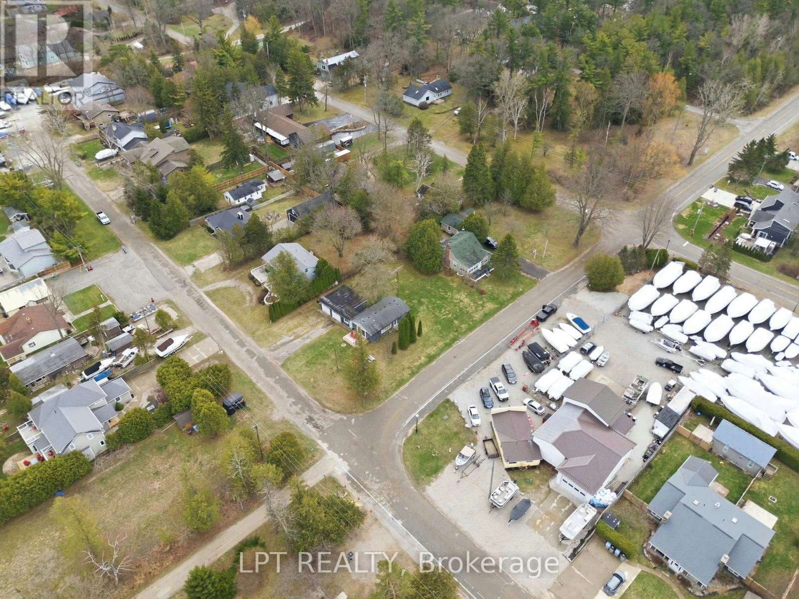 7597 Biddulph Street, Lambton Shores, ON, N0M 2L0 - 44