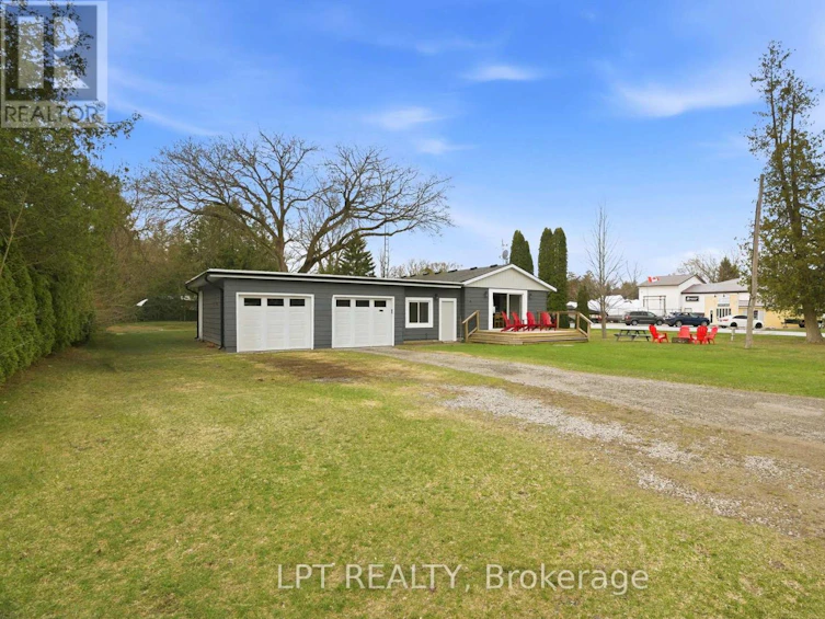 7597 Biddulph Street, Lambton Shores, ON, N0M 2L0 - 2