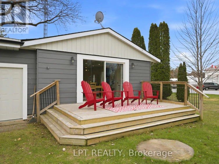 7597 Biddulph Street, Lambton Shores, ON, N0M 2L0 - 6