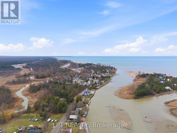 7597 Biddulph Street, Lambton Shores, ON, N0M 2L0 - 43
