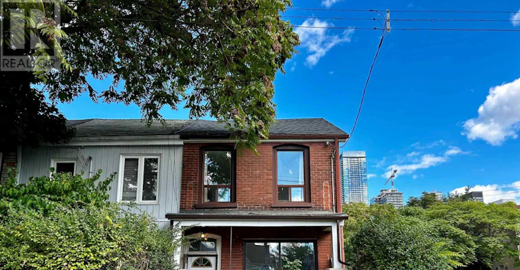 107 Huron St Street, Toronto, ON, M5T 2A9 - 3