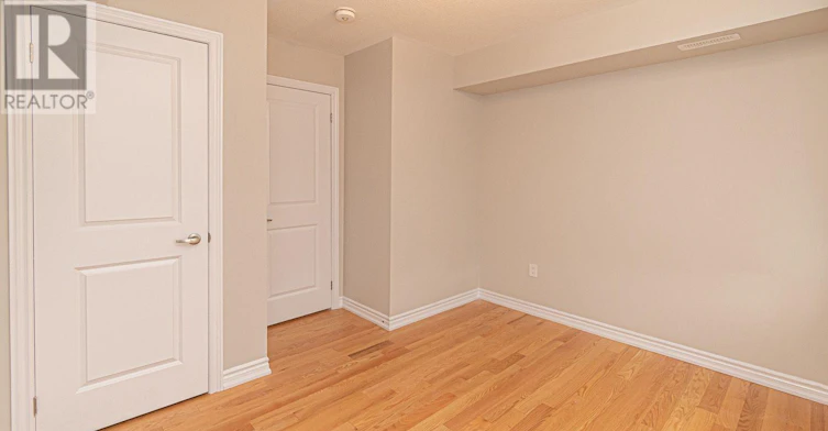35 Bannister Road, Barrie, ON, L9J 0L5 - 11