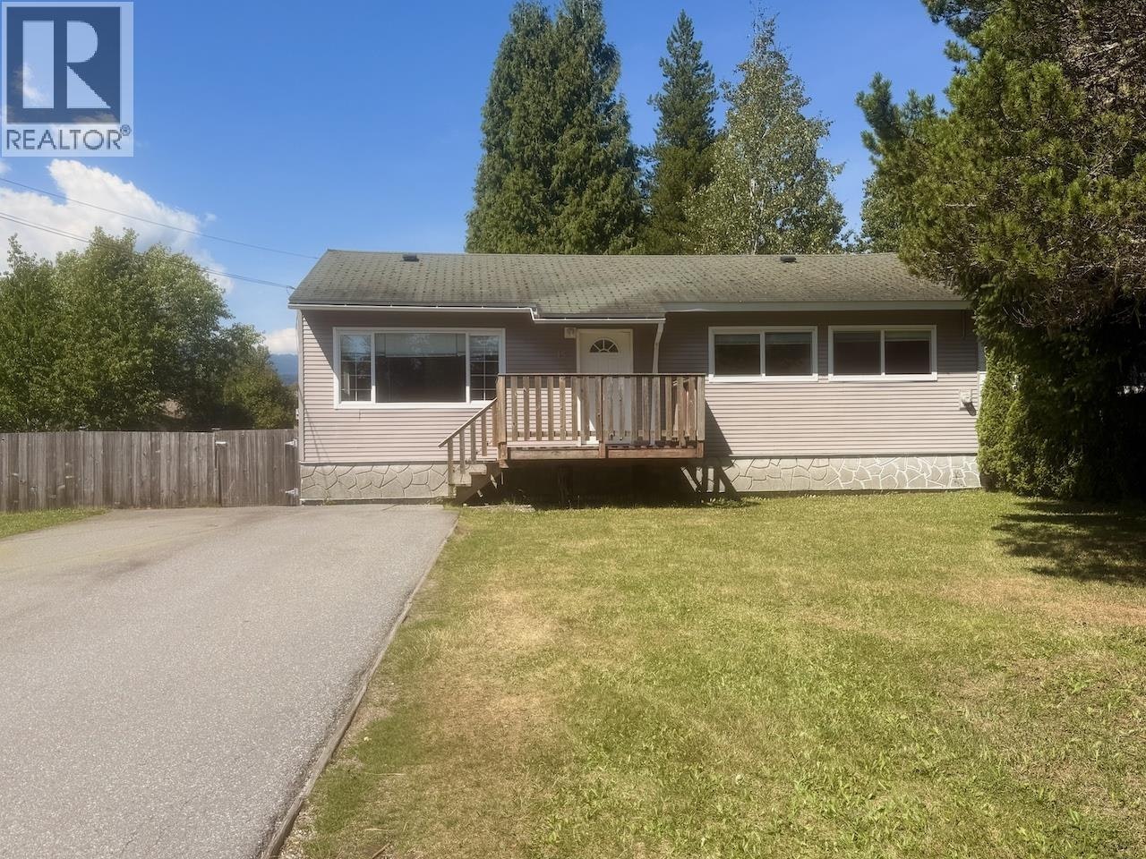 15 Nadina Street, Kitimat, BC, V8C 2A3