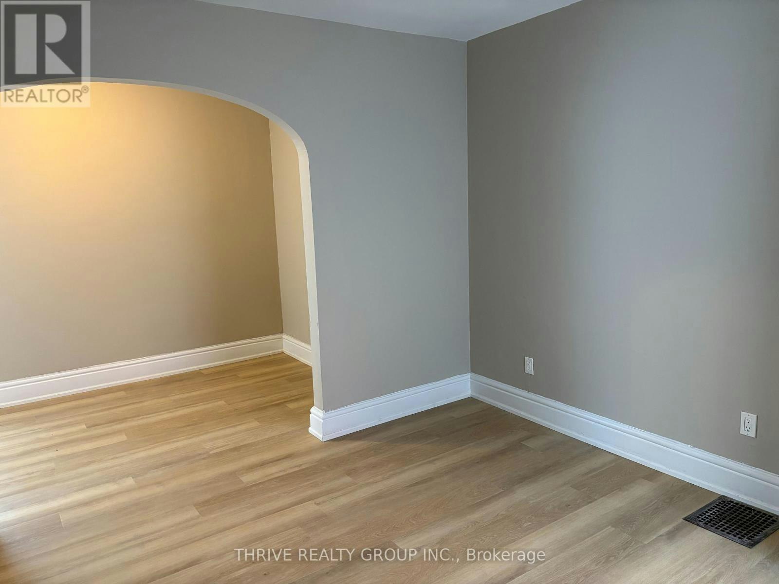 UPPER-642 Richmond Street, London, ON, N6A 3G6 - 2
